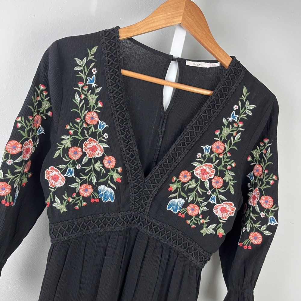 Mi Ami Boho Tunic Top Womens S Black Floral Embroidered Babydoll Cottagecore